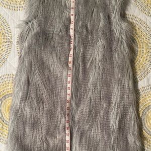 Size small, gray sleeveless faux fur vest